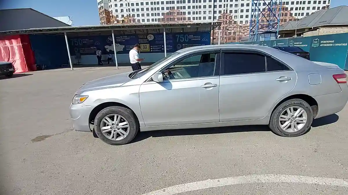 Toyota Camry 2010 года за 7 200 000 тг. в Шымкент