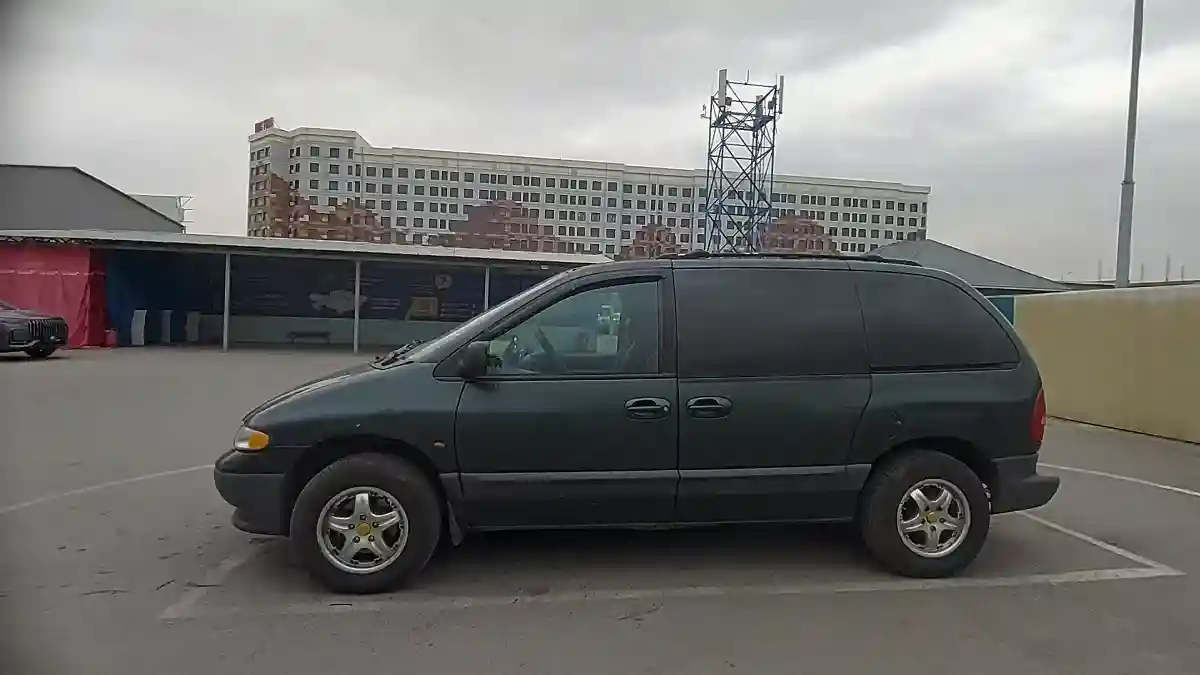 Chrysler Voyager 2000 года за 3 750 000 тг. в Шымкент