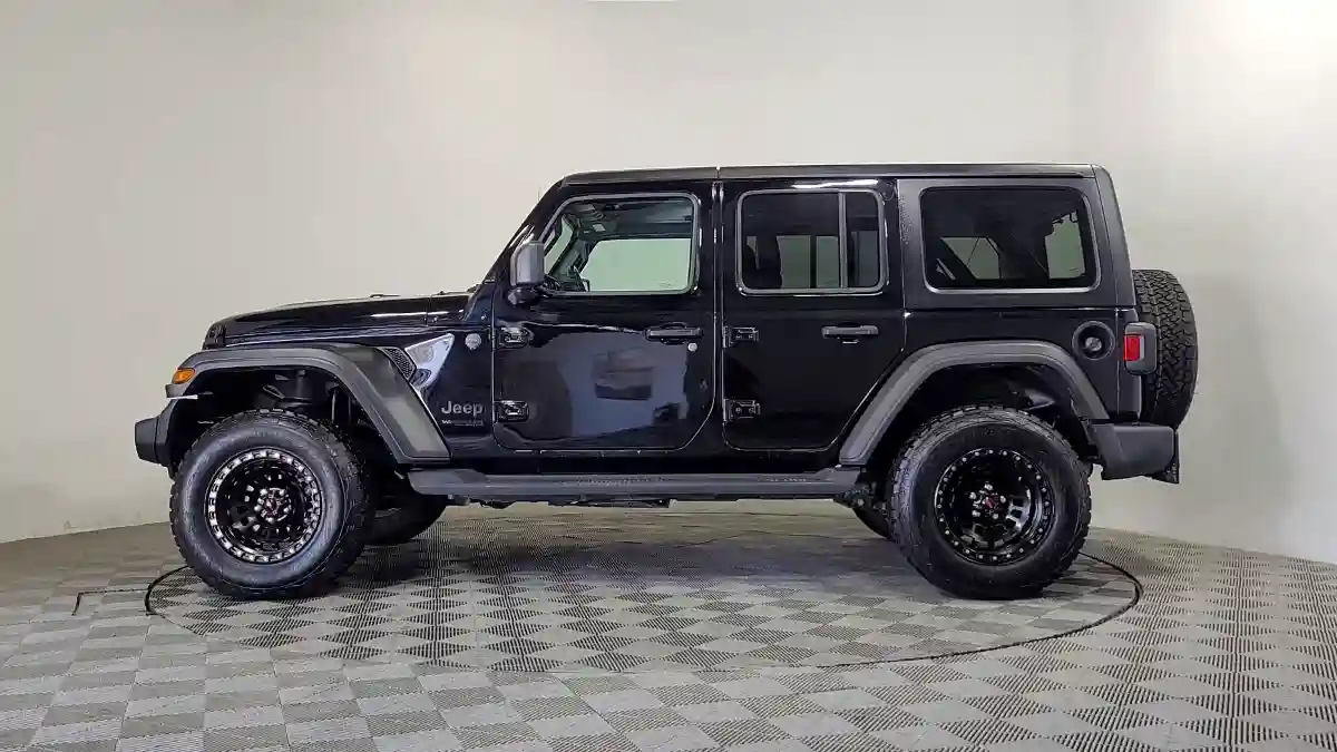 Jeep Wrangler 2022 года за 32 400 000 тг. в Алматы