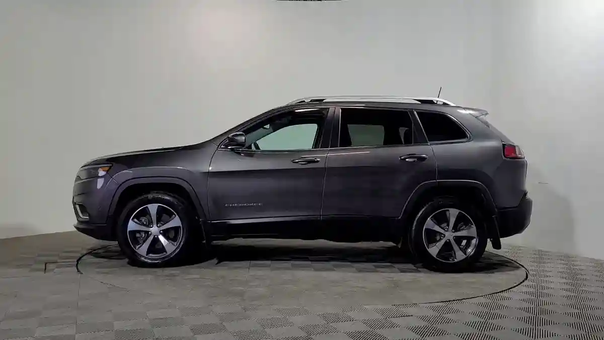 Jeep Cherokee 2018 года за 12 250 000 тг. в Алматы