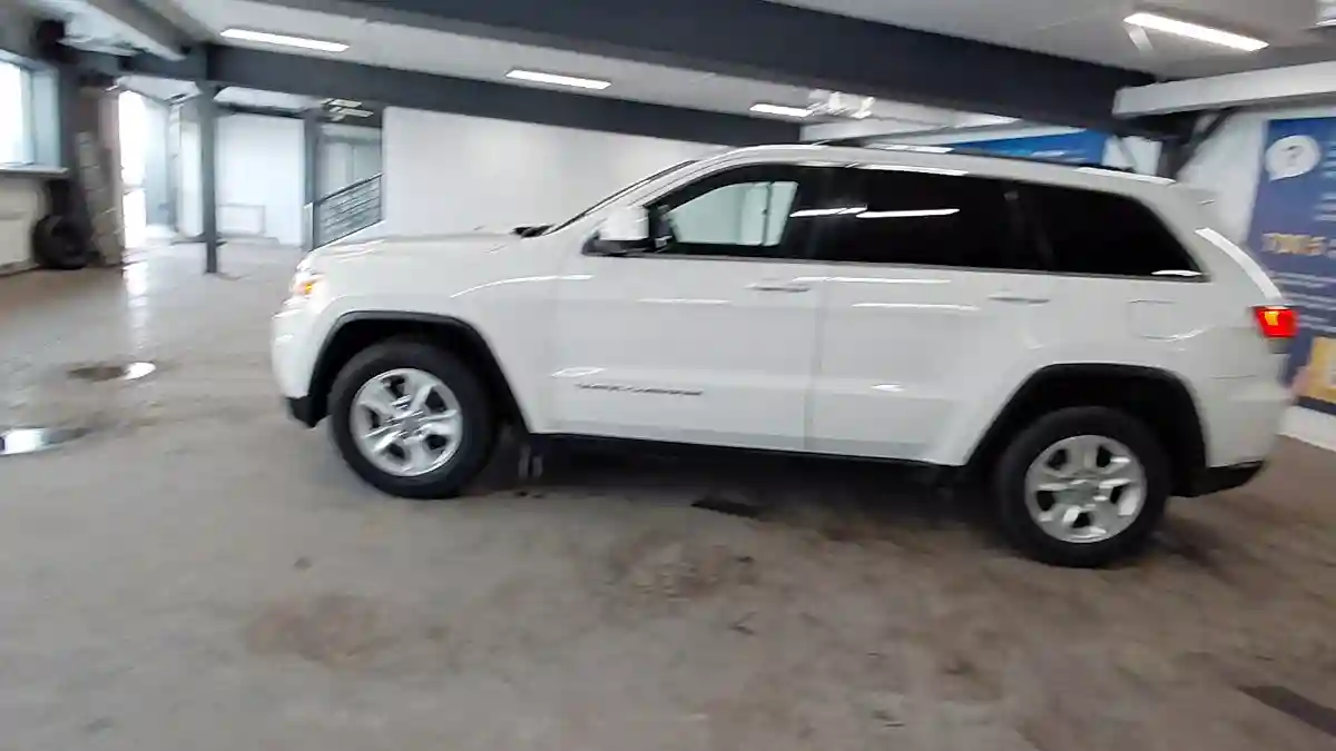 Jeep Cherokee 2015 года за 15 000 000 тг. в Астана