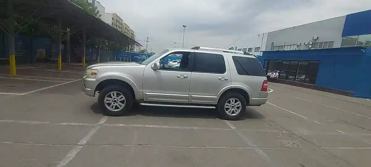 Ford Explorer 2005 года за 4 500 000 тг. в Алматы