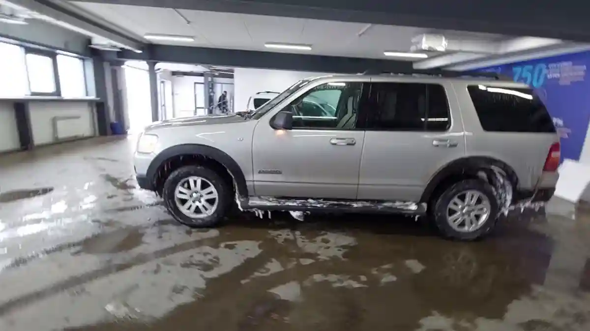 Ford Explorer 2007 года за 5 500 000 тг. в Астана