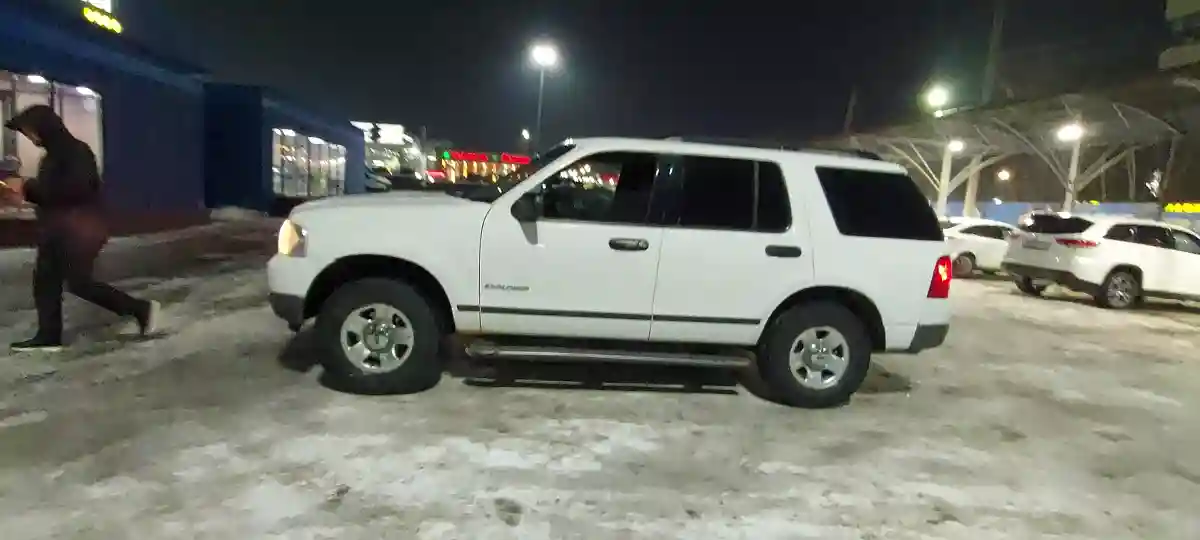 Ford Explorer 2004 года за 3 500 000 тг. в Алматы