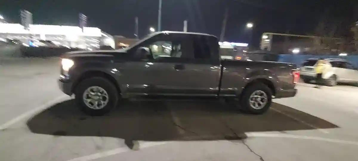 Ford F-150 2015 года за 20 700 000 тг. в Алматы