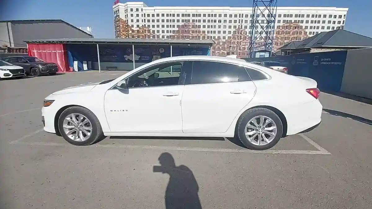 Chevrolet Malibu 2019 года за 10 000 000 тг. в Шымкент