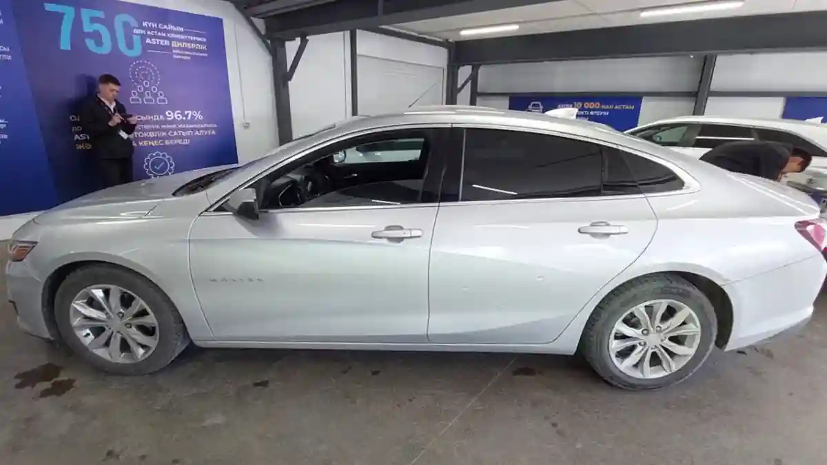 Chevrolet Malibu 2019 года за 8 000 000 тг. в Астана
