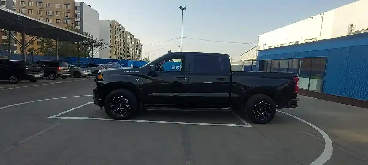 Chevrolet Silverado 2021 года за 25 000 000 тг. в Алматы