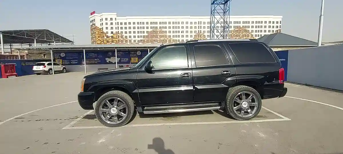 Cadillac Escalade 2003 года за 5 500 000 тг. в Шымкент