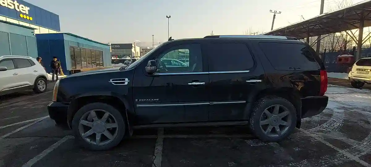 Cadillac Escalade 2007 года за 12 000 000 тг. в Алматы