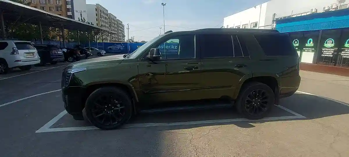 Cadillac Escalade 2019 года за 35 000 000 тг. в Алматы