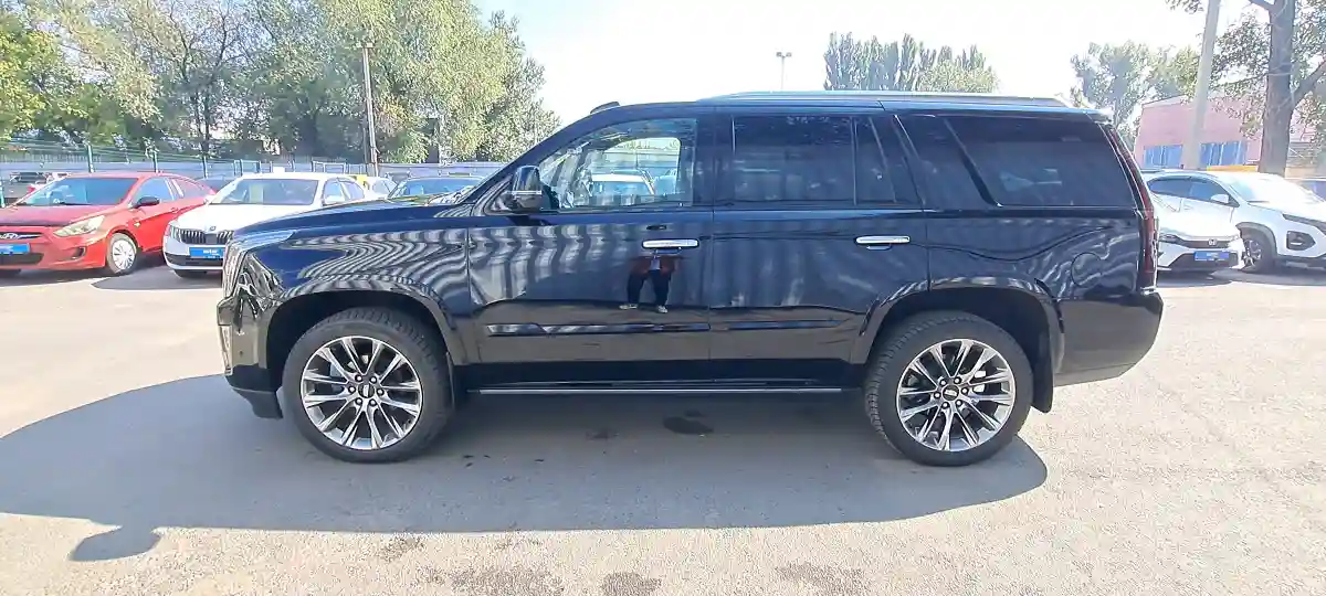 Cadillac Escalade 2020 года за 31 990 000 тг. в Алматы