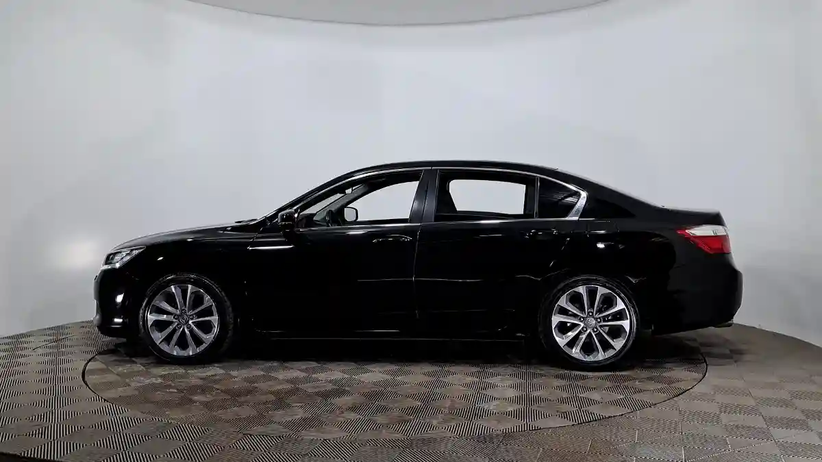 Honda Accord 2013 года за 8 190 000 тг. в Астана
