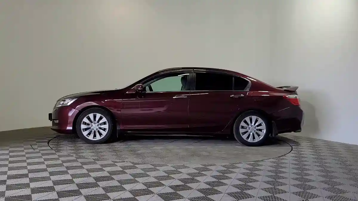 Honda Accord 2013 года за 6 890 000 тг. в Алматы