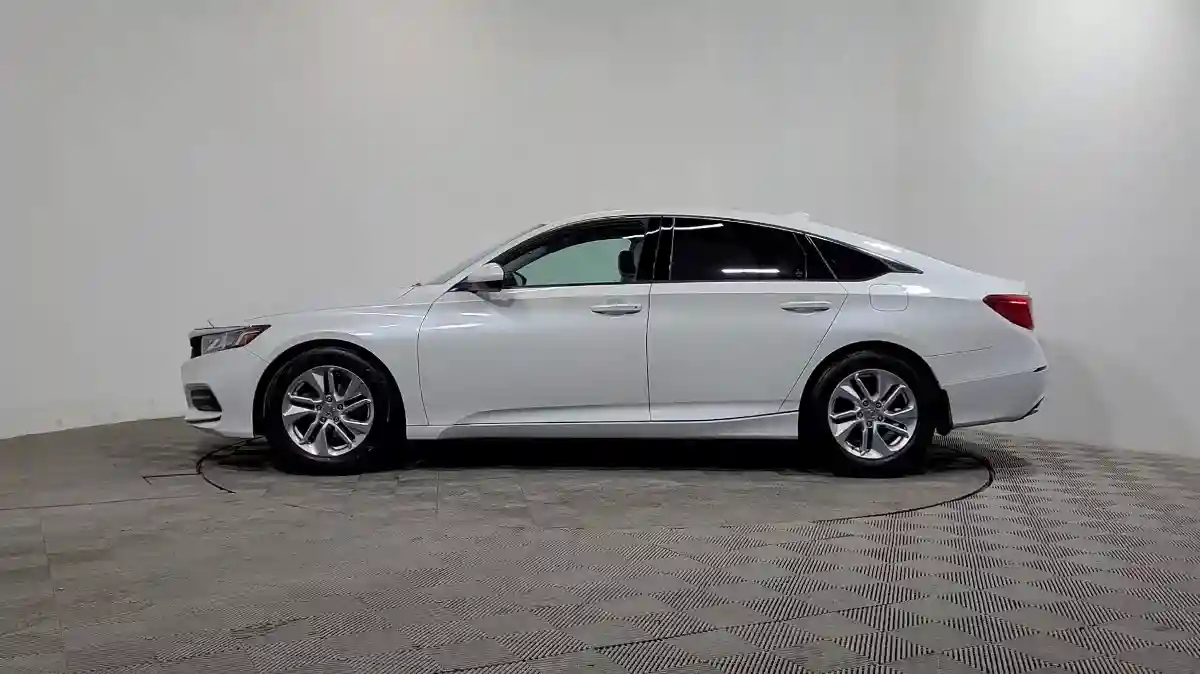 Honda Accord 2019 года за 9 750 000 тг. в Алматы