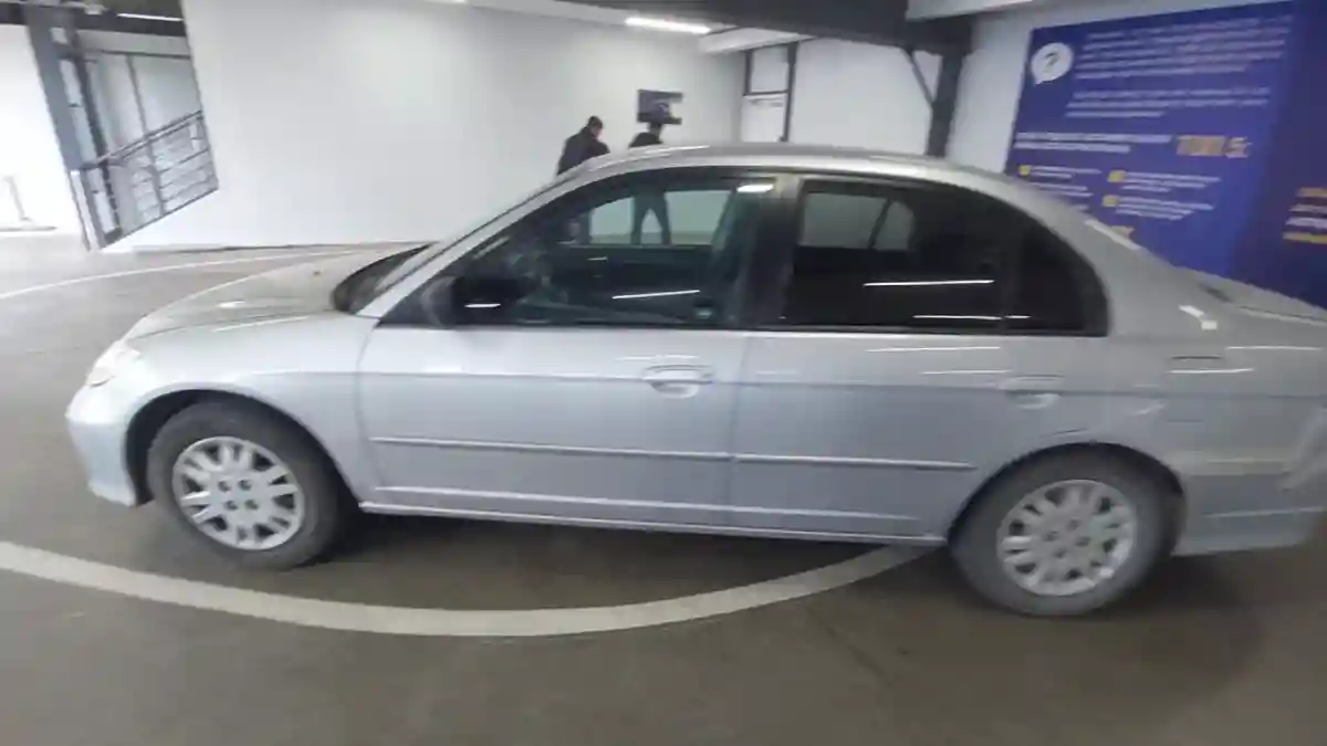 Honda Civic 2005 года за 3 300 000 тг. в Астана