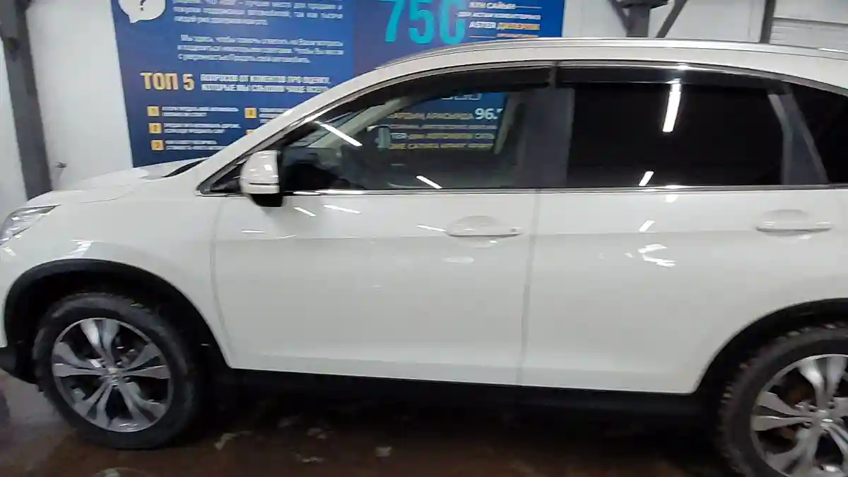 Honda CR-V 2014 года за 12 000 000 тг. в Астана