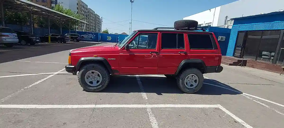 Jeep Cherokee 1993 года за 1 500 000 тг. в Алматы