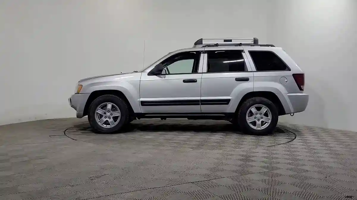 Jeep Grand Cherokee 2005 года за 5 330 000 тг. в Алматы