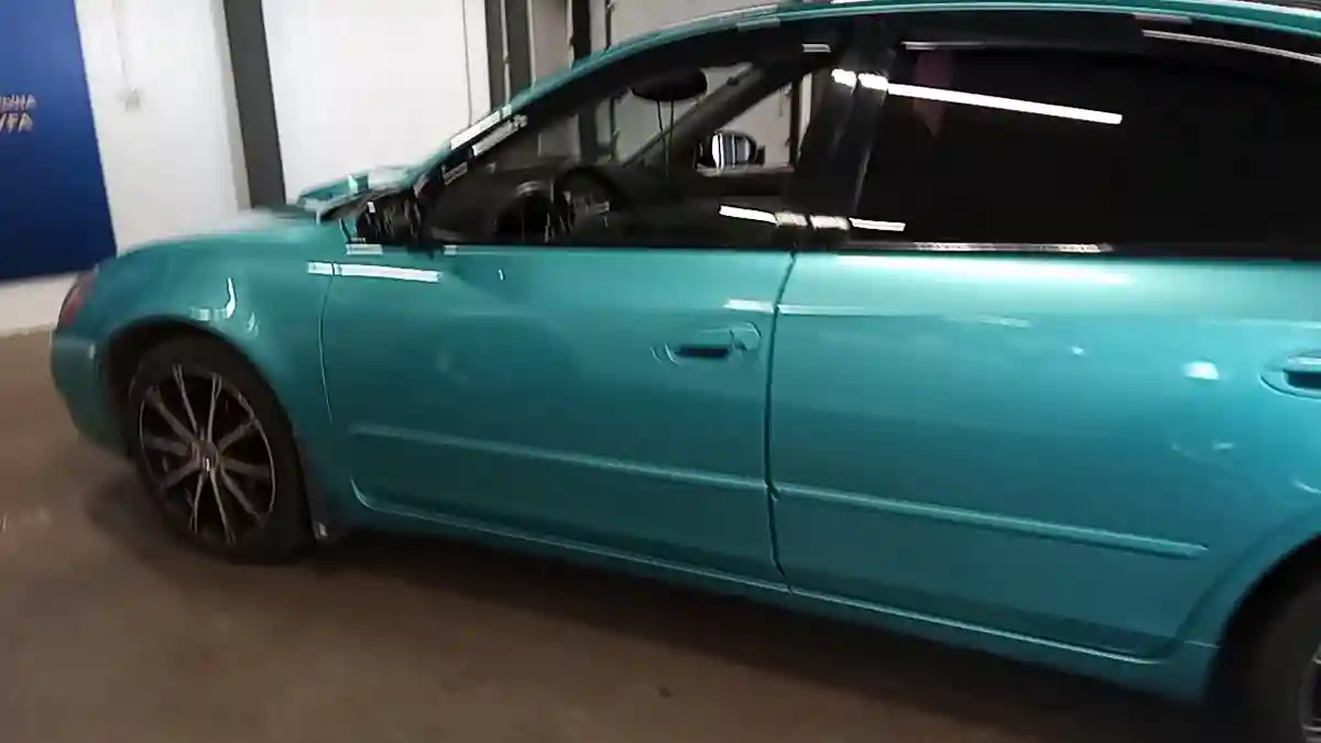 Nissan Altima 2002 года за 3 500 000 тг. в Астана