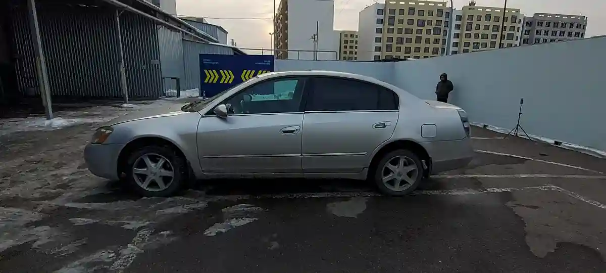 Nissan Altima 2004 года за 2 100 000 тг. в Алматы