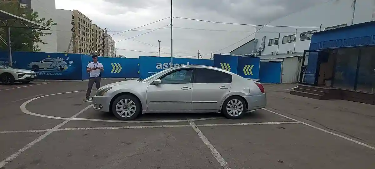 Nissan Maxima 2003 года за 2 500 000 тг. в Алматы