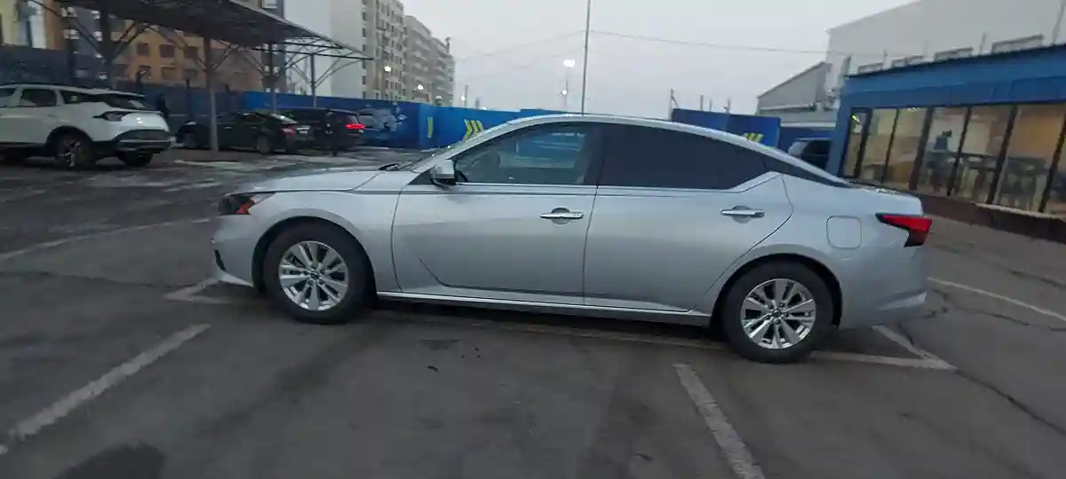 Nissan Altima 2022 года за 11 500 000 тг. в Алматы