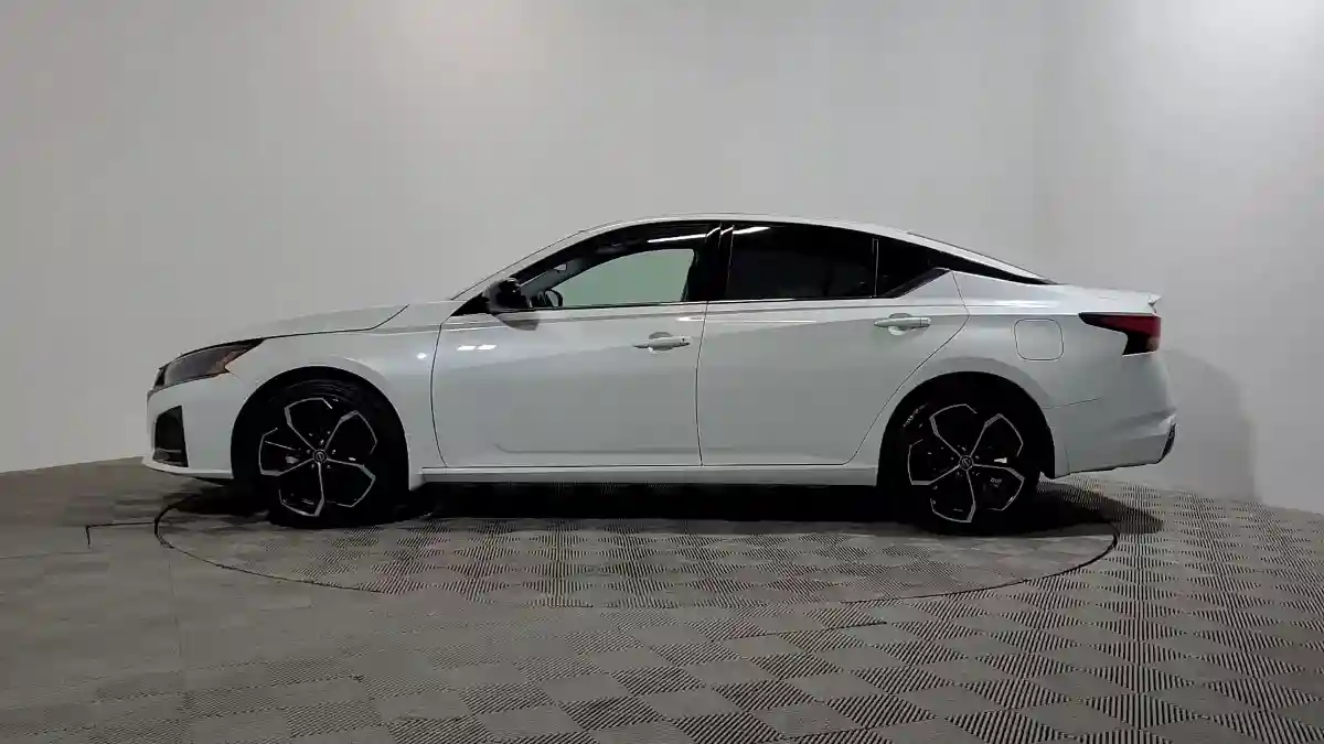 Nissan Altima 2023 года за 10 500 000 тг. в Алматы