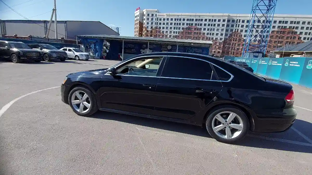 Volkswagen Passat 2015 года за 7 000 000 тг. в Шымкент