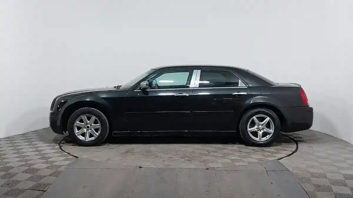 Chrysler 300C 2004 года за 2 990 000 тг. в Астана