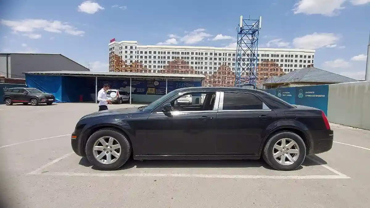 Chrysler 300C 2006 года за 4 500 000 тг. в Шымкент