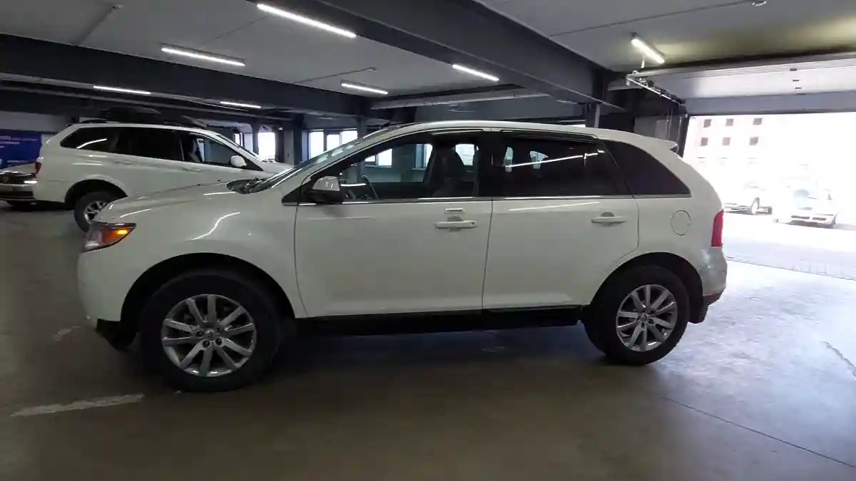 Ford Edge 2013 года за 8 000 000 тг. в Астана