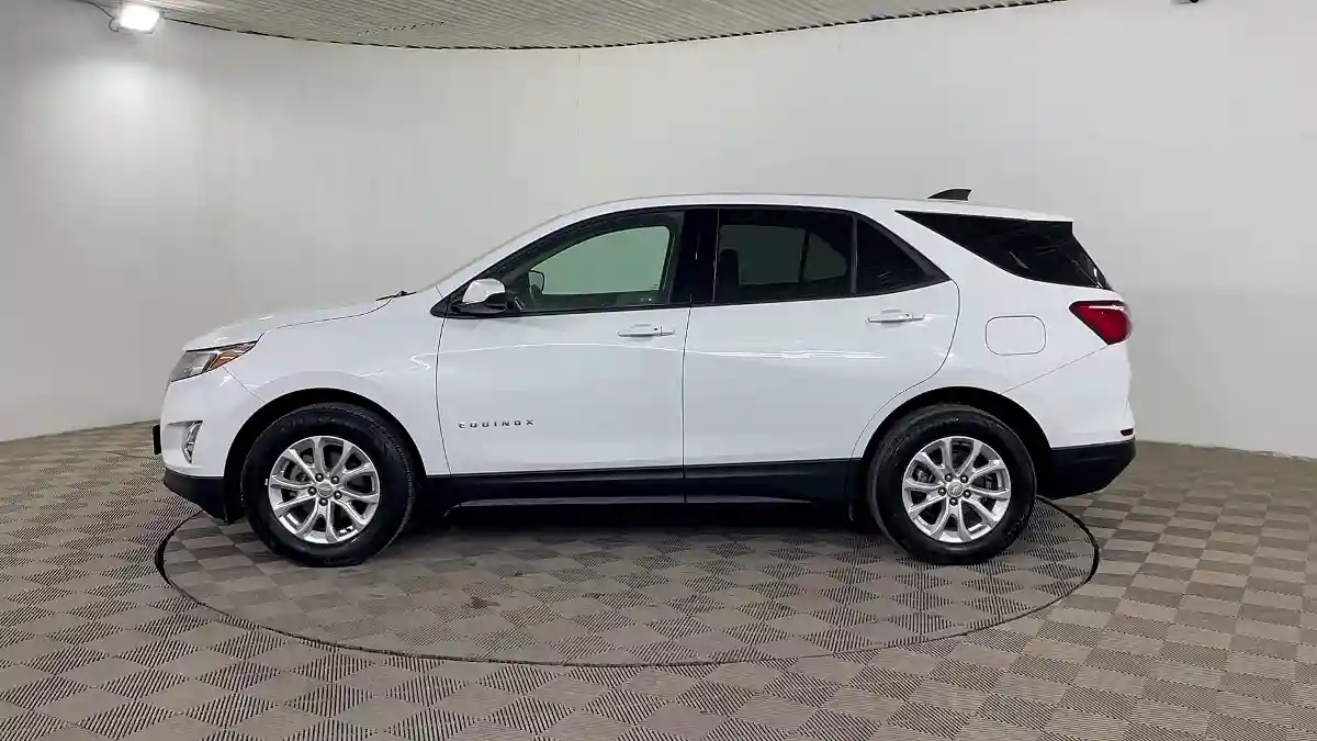 Chevrolet Equinox 2018 года за 8 990 000 тг. в Шымкент