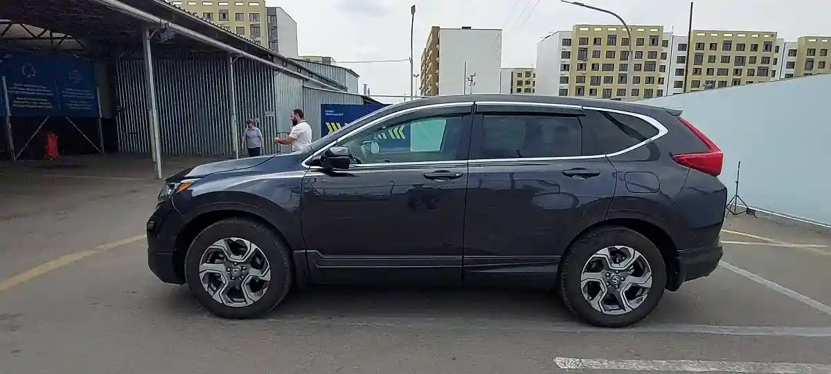 Honda CR-V 2017 года за 12 000 000 тг. в Алматы