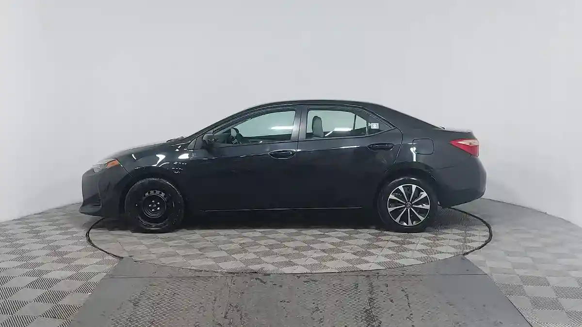 Toyota Corolla 2017 года за 6 950 000 тг. в Астана