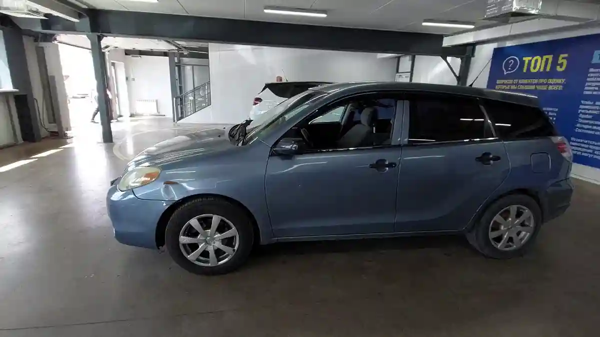 Toyota Matrix 2005 года за 4 400 000 тг. в Астана