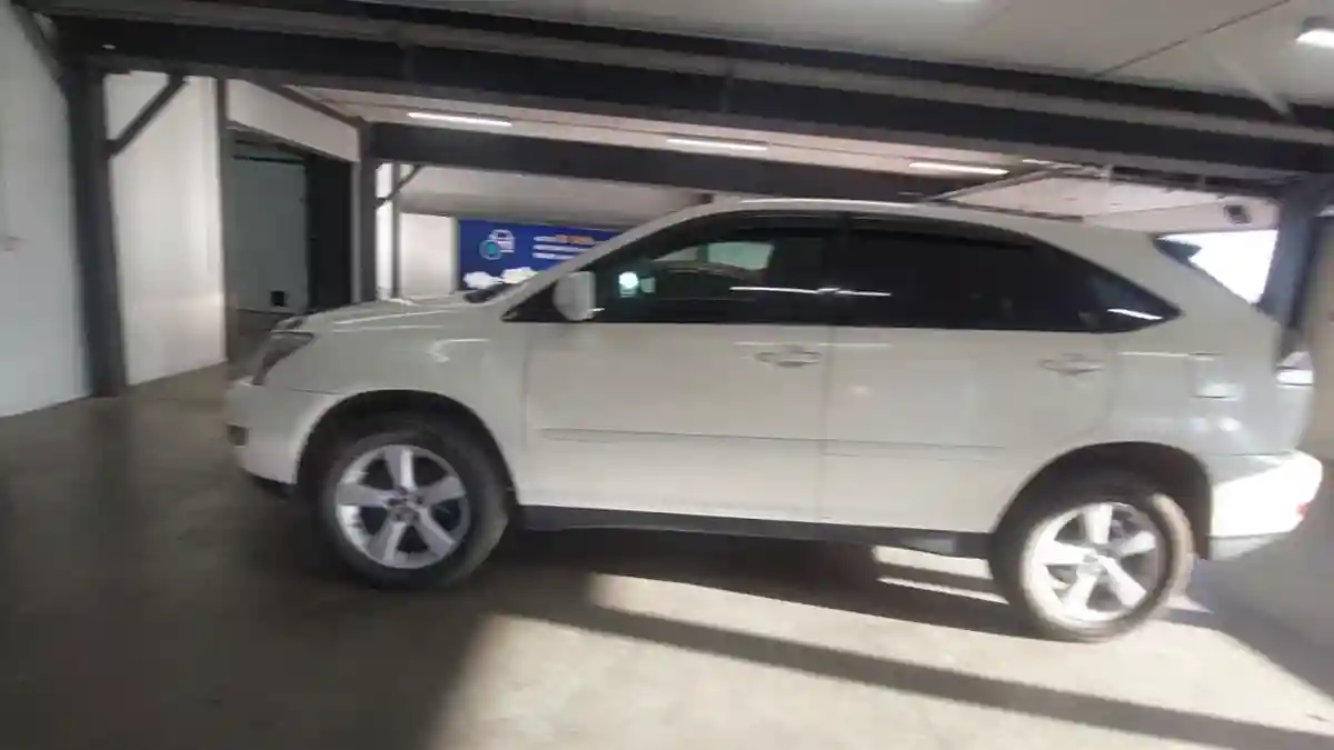 Lexus RX 2007 года за 8 000 000 тг. в Астана