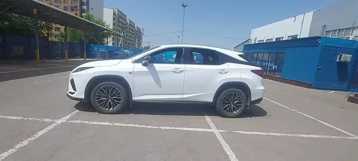 Lexus RX 2021 года за 20 000 000 тг. в Алматы