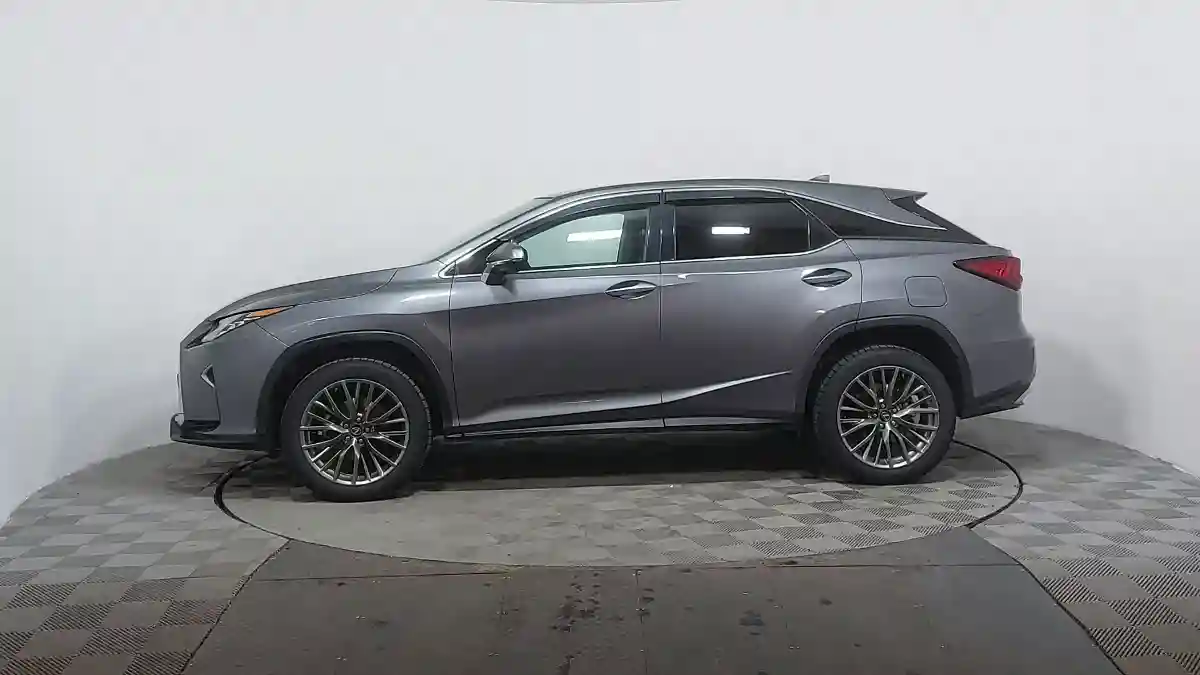 Lexus RX 2019 года за 15 500 000 тг. в Астана