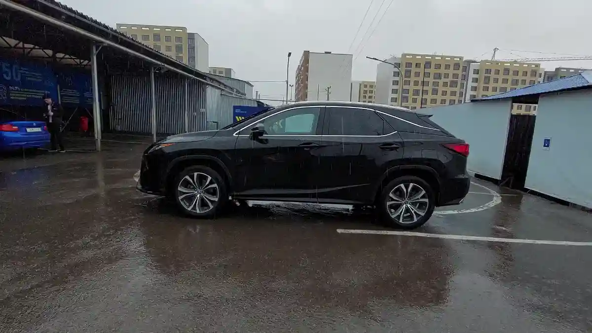 Lexus NX 2019 года за 22 000 000 тг. в Алматы