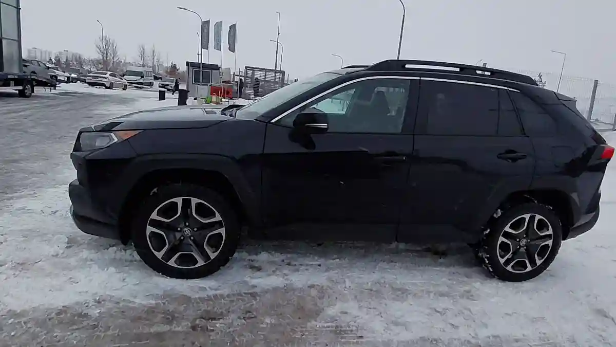 Toyota RAV4 2021 года за 1 500 000 тг. в Астана
