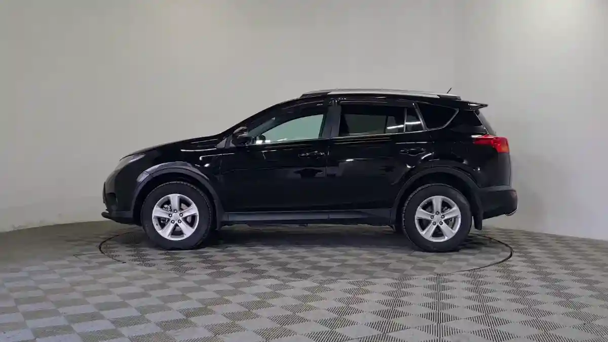 Toyota RAV4 2013 года за 9 790 000 тг. в Алматы