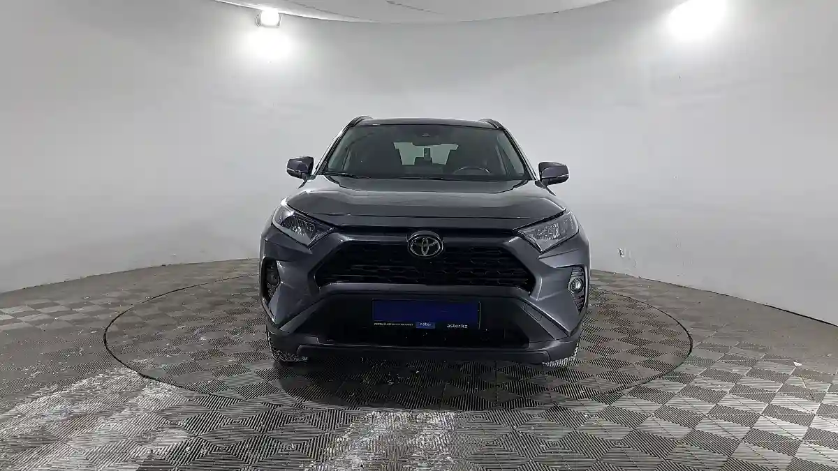 Toyota RAV4 2021 года за 14 500 000 тг. в Павлодар