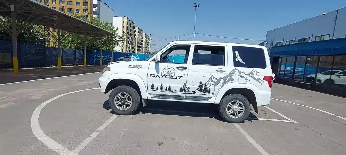 УАЗ Patriot 2015 года за 4 500 000 тг. в Алматы