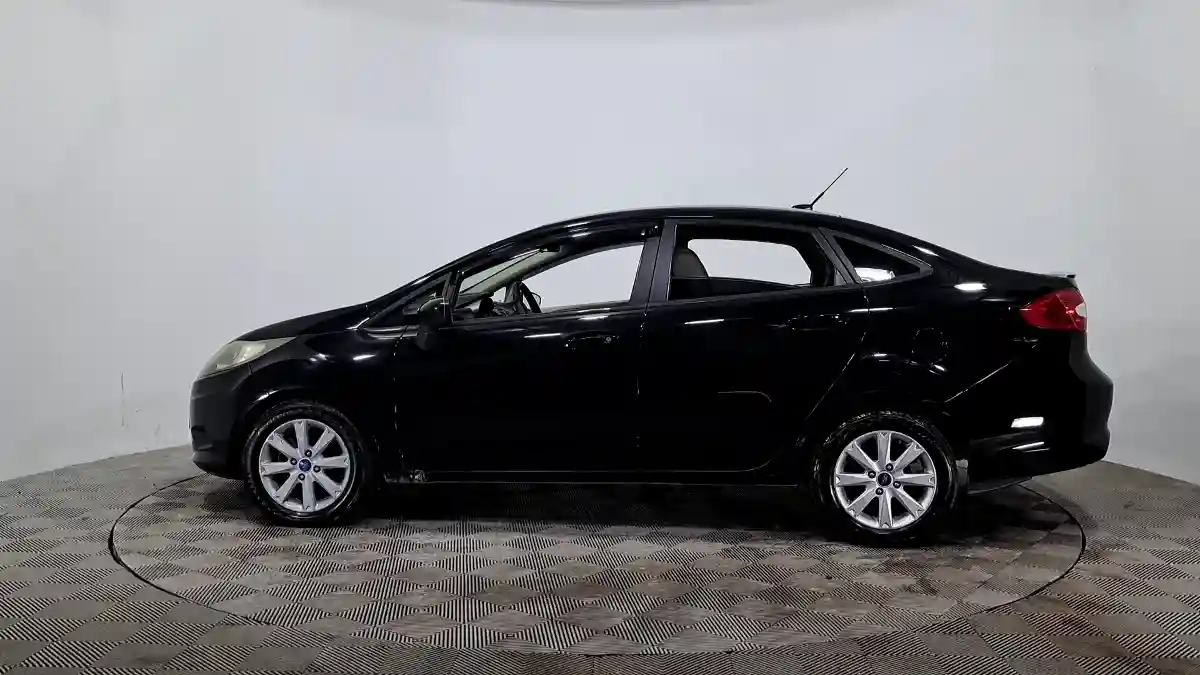 Ford Fiesta 2012 года за 3 100 000 тг. в Астана