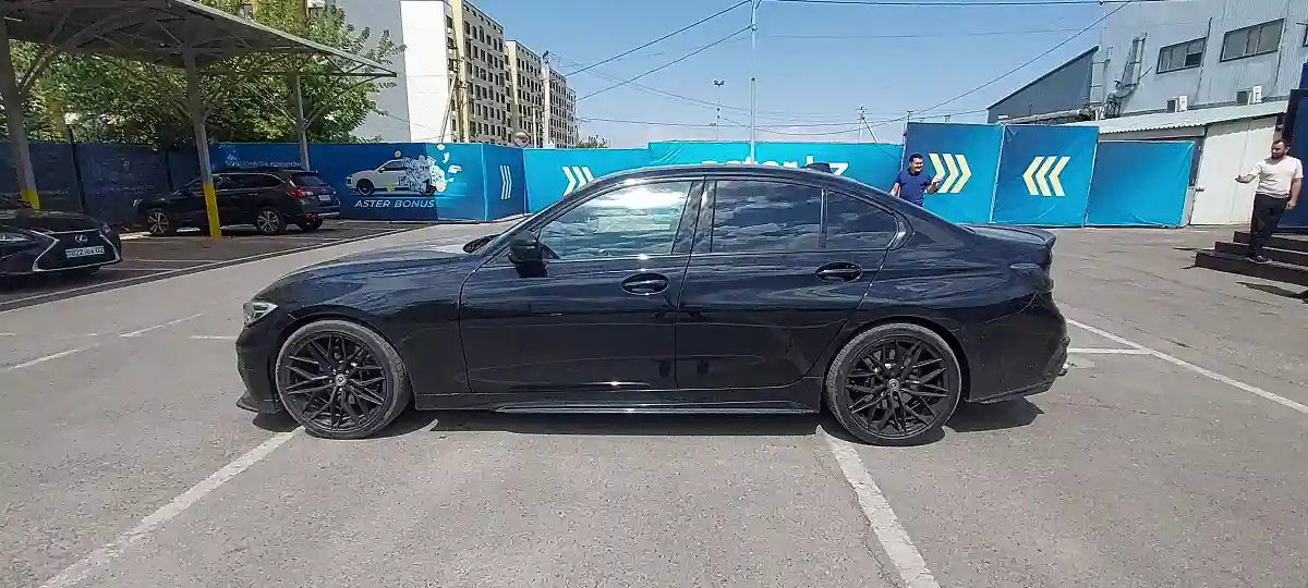 BMW 3 серии 2019 года за 15 000 000 тг. в Алматы
