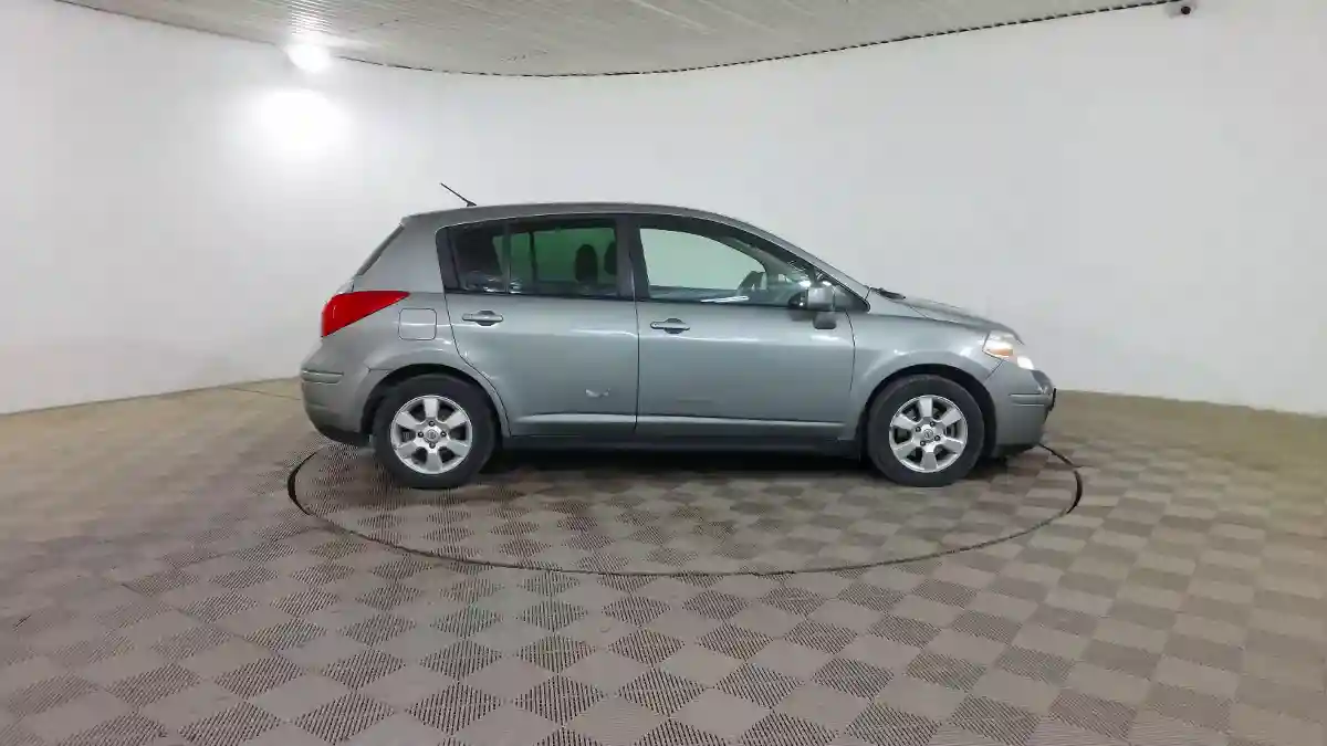 Nissan Versa 2008 года за 2 290 000 тг. в Шымкент
