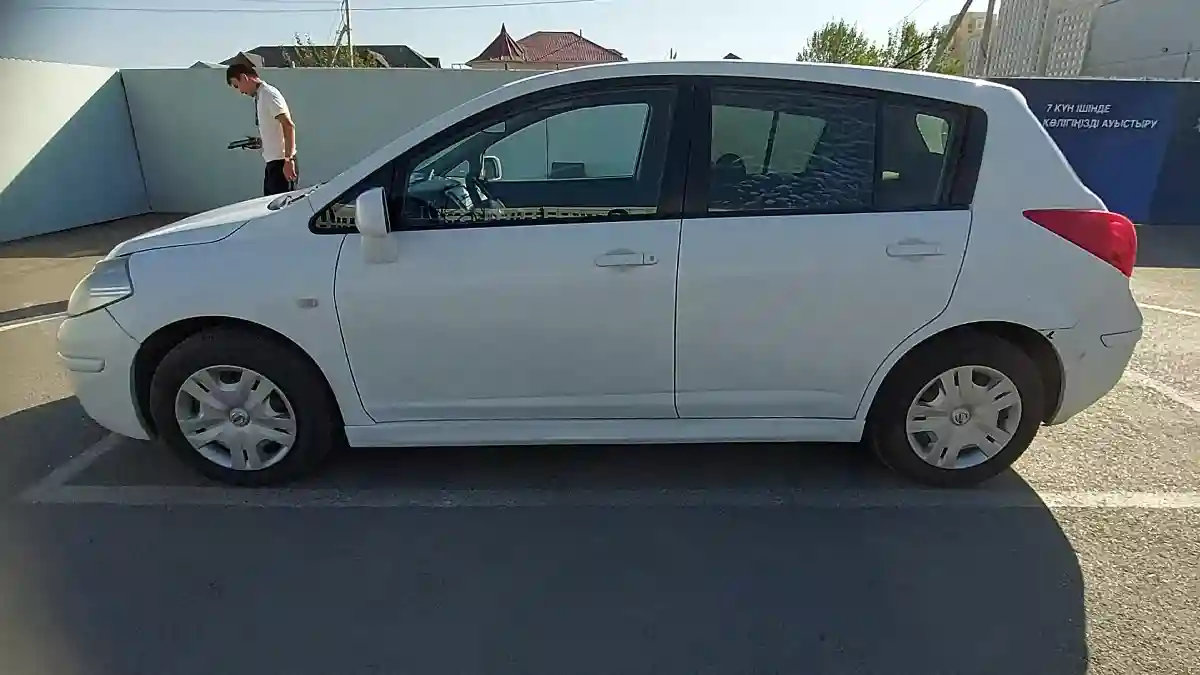 Nissan Tiida 2013 года за 5 000 000 тг. в Шымкент