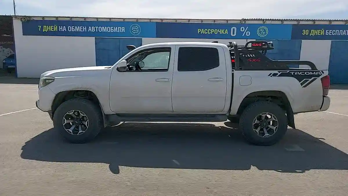 Toyota Tacoma 2020 года за 26 000 000 тг. в Актау
