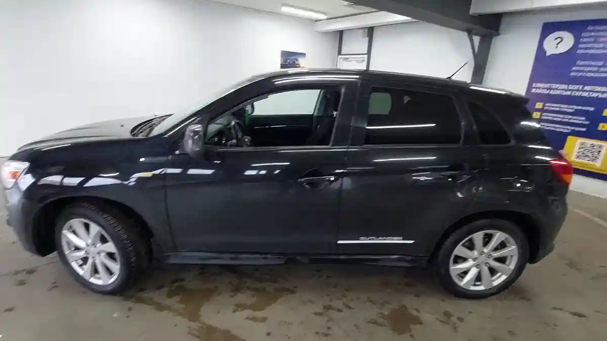 Mitsubishi Outlander Sport 2013 года за 6 500 000 тг. в Астана